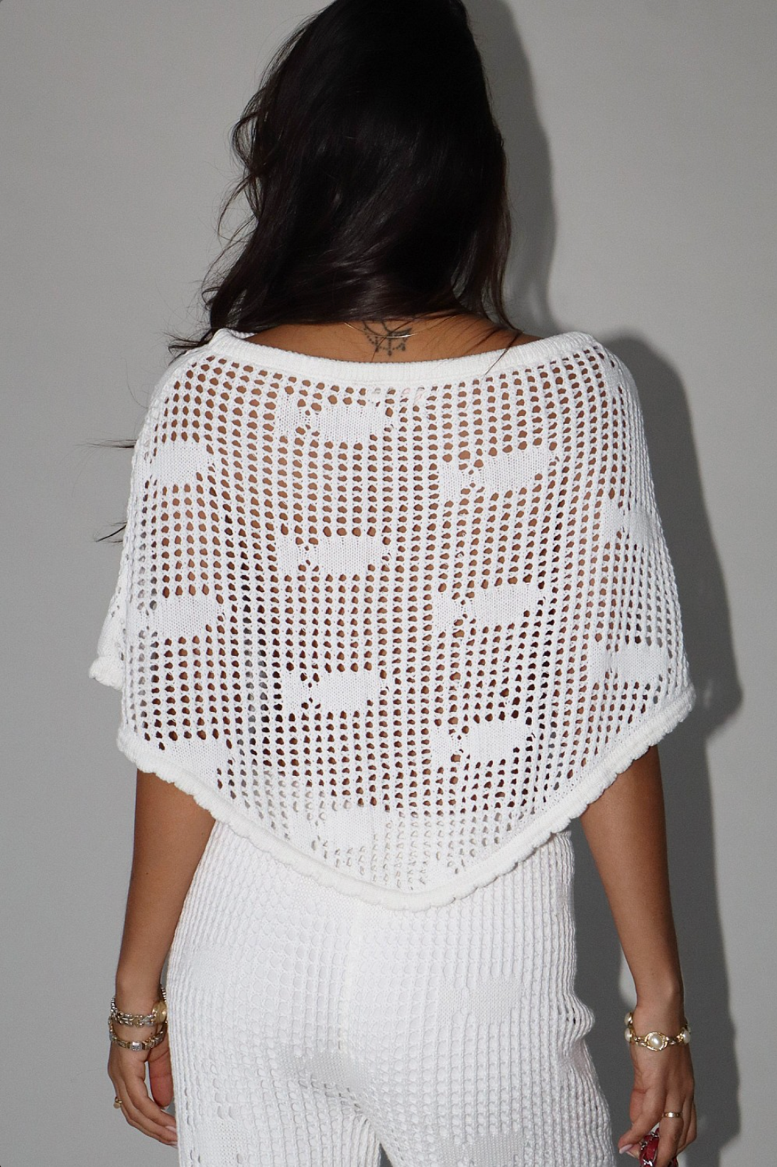 Pisces Poncho in White