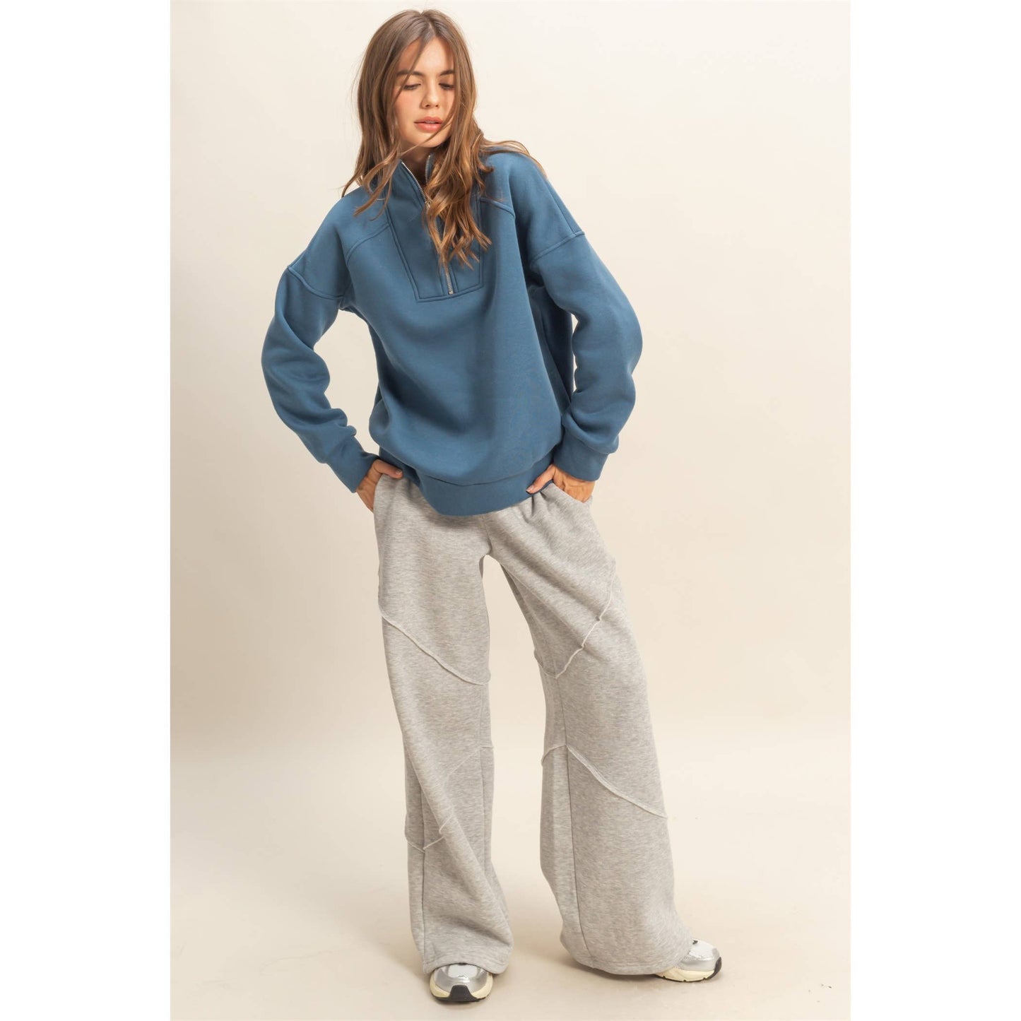 Relaxed-Fit Jogger Pants With Pocket Detail Grey