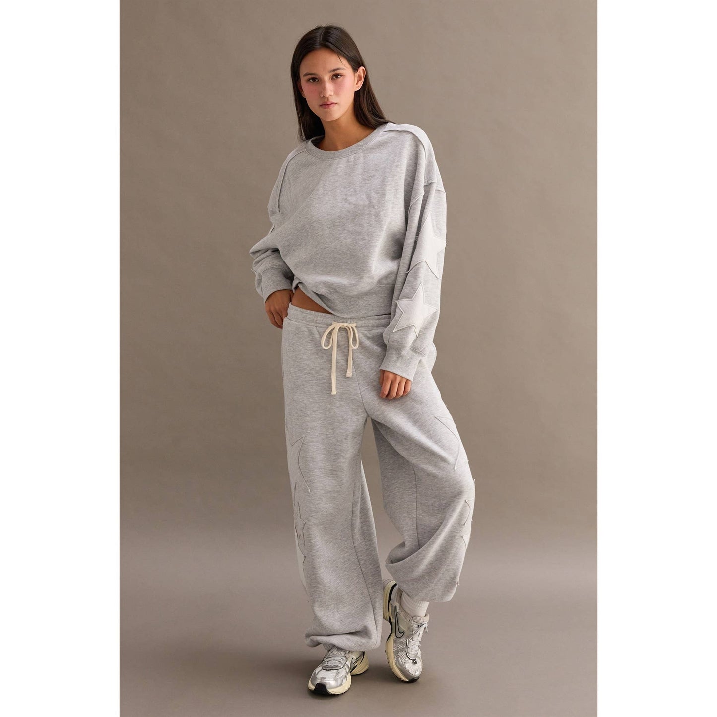 Star Patch Crewneck in Heather Grey