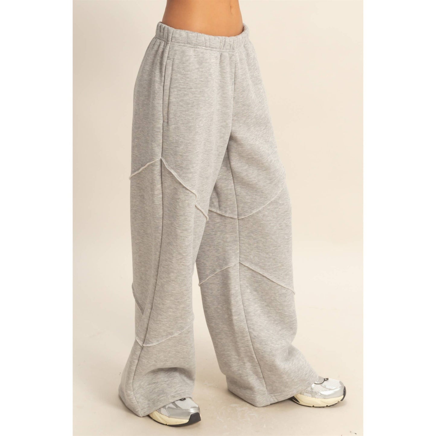 Relaxed-Fit Jogger Pants With Pocket Detail Grey