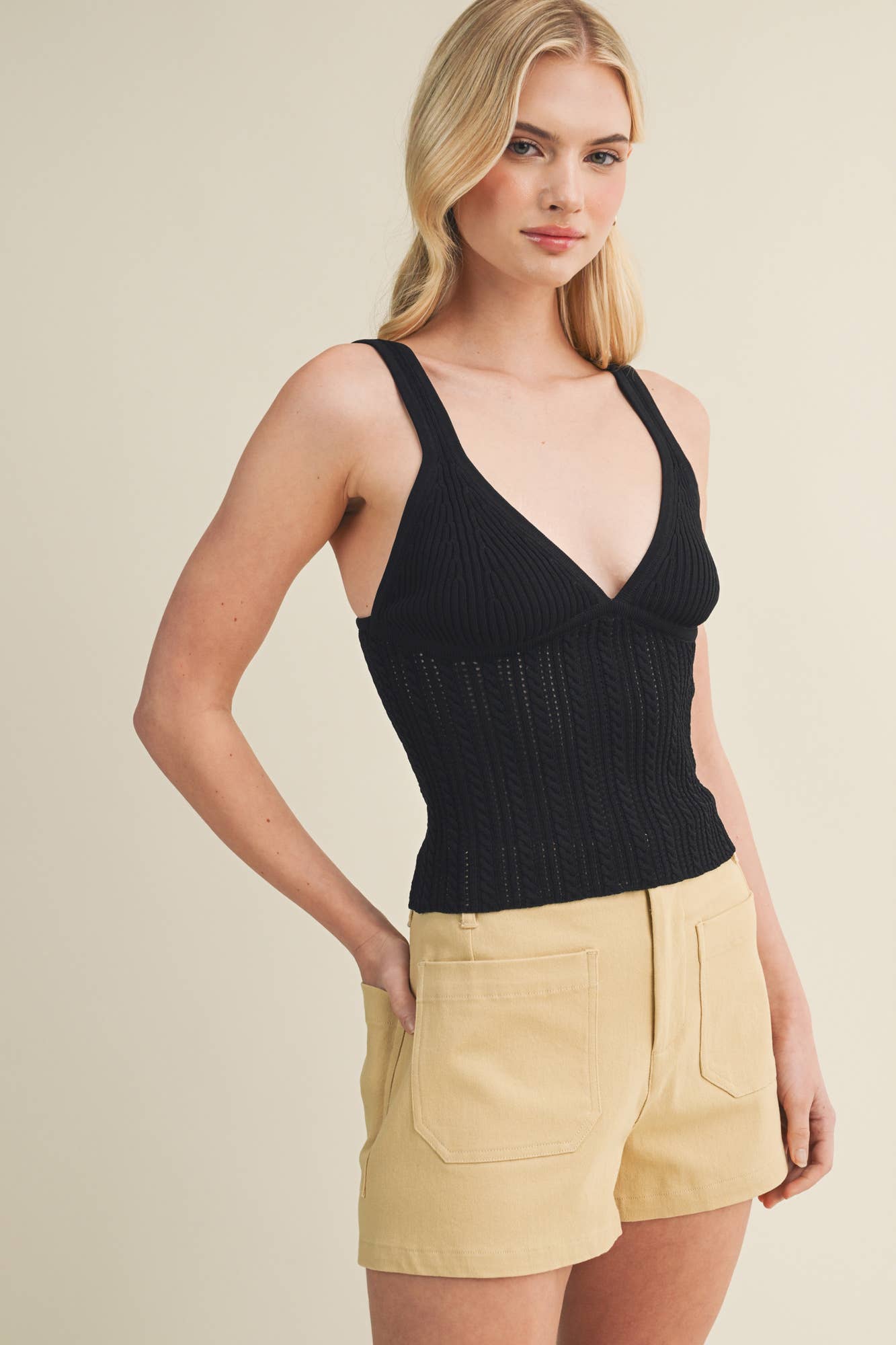 Fitted Twist Tank in Black