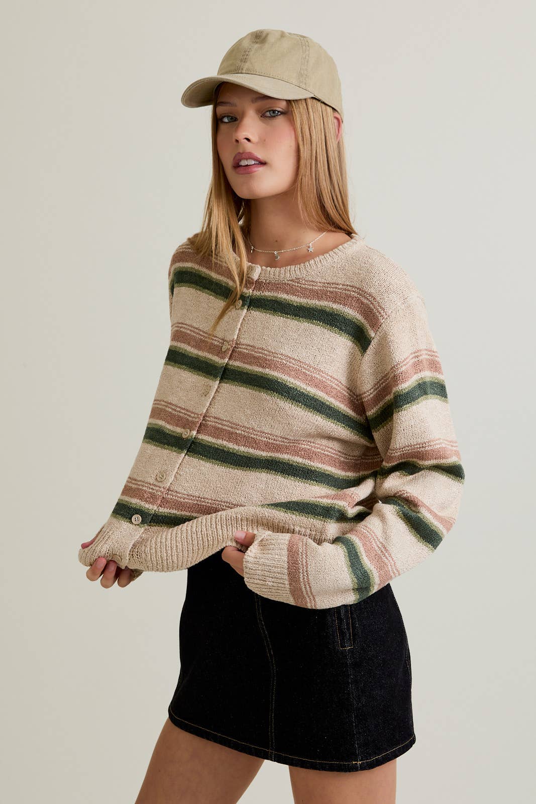 ROUND NECK STRIPE FUZZY REGULAR  CARDIGAN